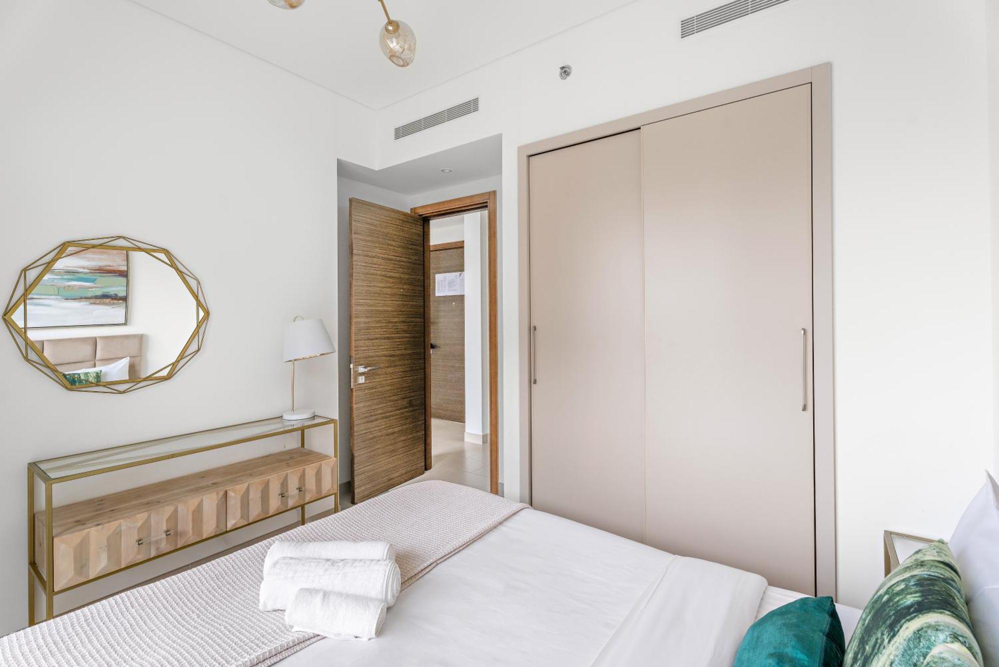 Apartment New 2 Bedroom In Meydan - Area
